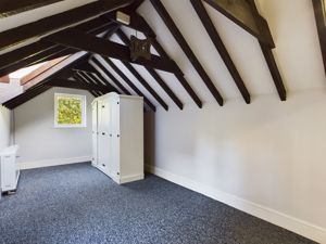 Bedroom- click for photo gallery